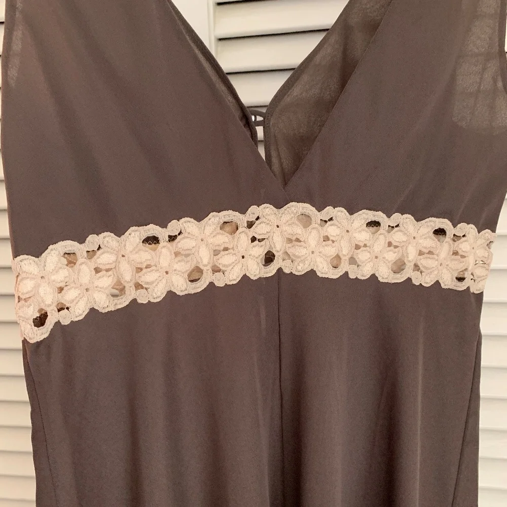 Vintage 1960s Lingerie Slip Nightgown Brown Nylon & Beige Lace Formfit Rogers - Picture 7 of 10